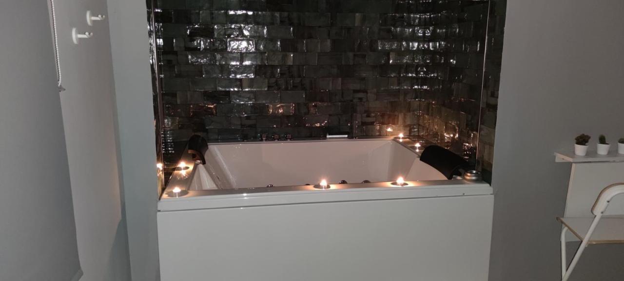 Latorre Jacuzzi Jerez Apartment Jerez de la Frontera Exterior foto